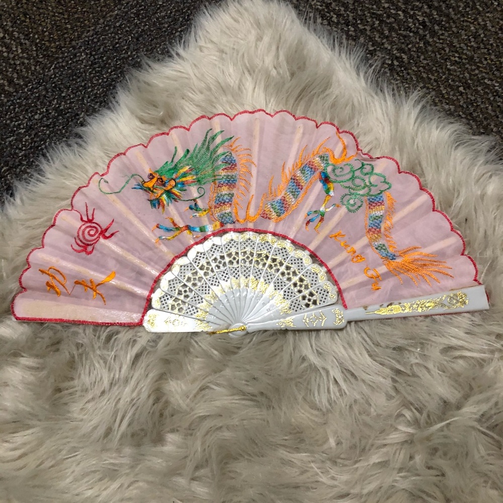 Vintage Embroidered Chinese Dragon Pink Hand Fan!